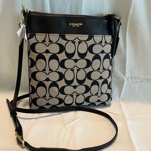 Authentic Coach Crossbody💕